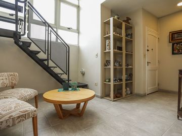 VENTA PH 3 amb + escritorio con TERRAZA Colegiales