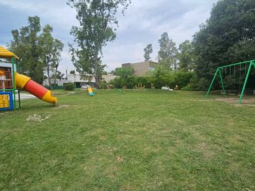 VENTA CASA 4 AMB PILETA ALVAREZ DEL BOSQUE MORENO