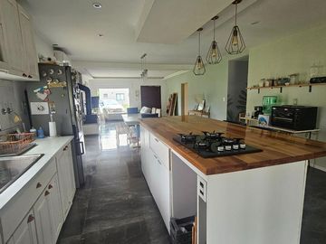 VENTA CASA 4 AMB PILETA ALVAREZ DEL BOSQUE MORENO