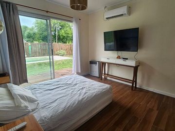 VENTA CASA 4 AMB PILETA ALVAREZ DEL BOSQUE MORENO