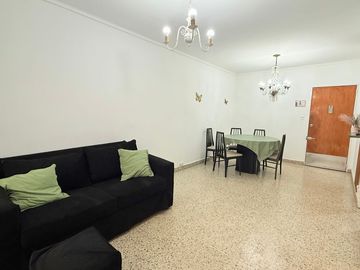 ALQUILER DEPARTAMENTO DE 2 AMBIENTES CON BALCON