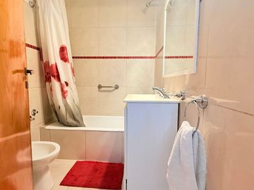 ALQUILER DEPARTAMENTO DE 2 AMBIENTES CON BALCON