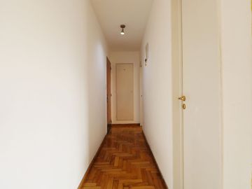 Venta  Dpto 3 Amb con Balcón Terraza en Flores