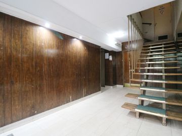 Venta  Dpto 3 Amb con Balcón Terraza en Flores
