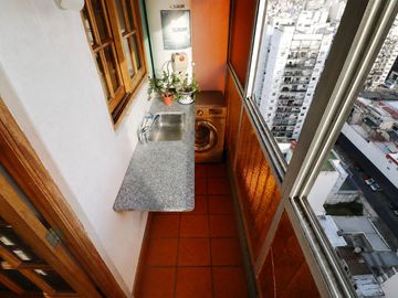 Venta  Dpto 3 Amb con Balcón Terraza en Flores
