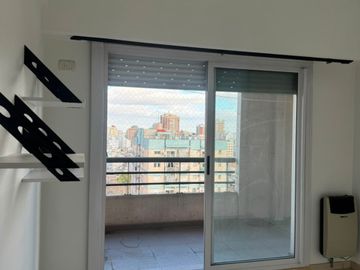 DEPTO 4 AMBIENTES PISO ALTO 2 COCHERAS EXCELENTE