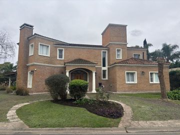 ALQUILER CASA 6 AMB BARRIO PRIVADO ST MATTHEWS