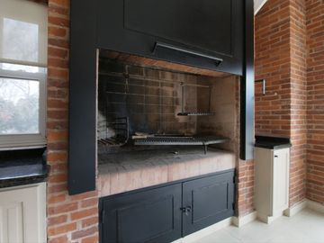 CASA EN VENTA, ALTOS DE PILAR. PILAR