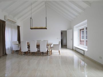 CASA EN VENTA, ALTOS DE PILAR. PILAR
