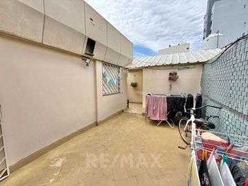 VENTA 7 DEPTOS CON LOCAL Y COCHERAS -SAN ANDRÉS