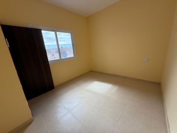 VENTA DPTO EN POZO 2 DORMITORIOS EN PLANTA ALTA