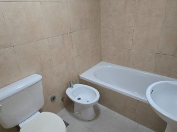 Departamento en venta 4 Amb Cochera Balcón Tigre