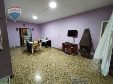 Venta casa 7 amb en con jardin en Villa Adelina