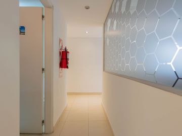Edificio de Oficinas - Impecable - Villa Urquiza