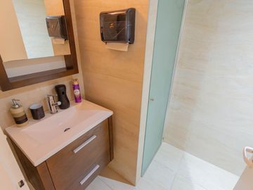 Edificio de Oficinas - Impecable - Villa Urquiza
