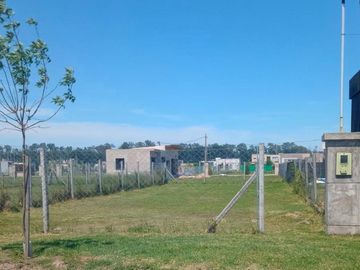 VENTA LOTE ESTILO CAMPO CANNING EZEIZA  PERMUTA