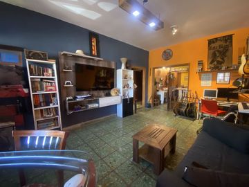 Casa en venta 5amb en Villa Ballester