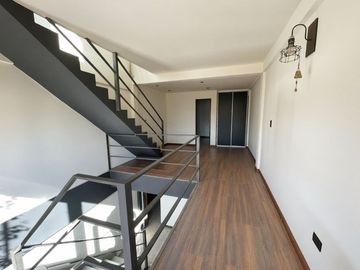 Depto a la Venta en Villa Crespo 2 Amb. C/ Cochera