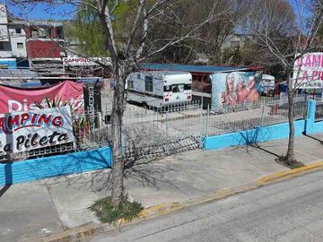 VENTA PROPIEDAD SALON PILETA QUINCHO BAÑOS COCINAS