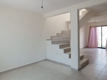 CASA EN RENTA CON AMENIDADES EN SONTERRA QUERETARO