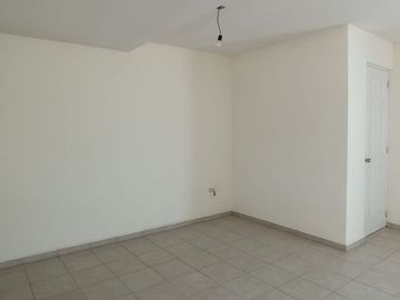 CASA EN RENTA CON AMENIDADES EN SONTERRA QUERETARO