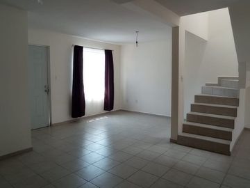 CASA EN RENTA CON AMENIDADES EN SONTERRA QUERETARO