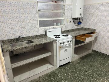 Casa tres ambientes en alquiler wilde