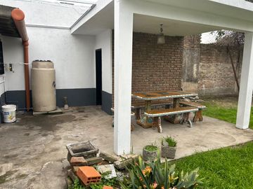 Casa tres ambientes en alquiler wilde