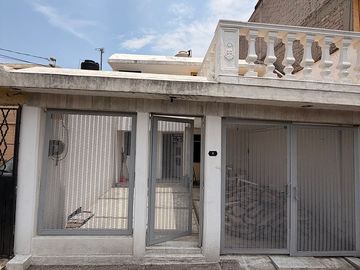 Casa en Renta en Plazas de Aragón