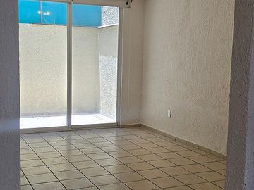 Bonita casa en Santa Anita 2980
