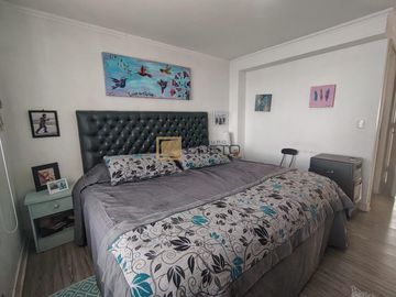Casa en venta 3 Dormitorios + 3 Baños, en barrio norte de Villa Alemana.