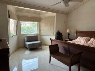 Casa en el fresno puede ser con terreno extra pueden ser dos casas