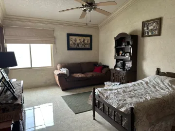 Residencia en el fresno sola o junto con otra y un terreno extra