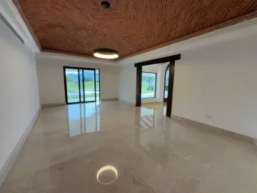 Casa en renta en Zona Valle Poniente, Santiago, Nuevo León