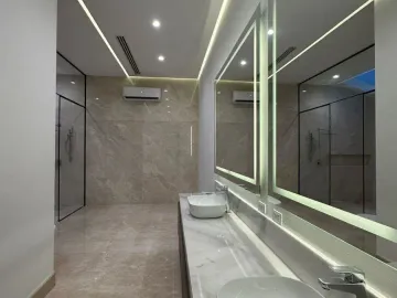 Casa en renta en Zona Valle Poniente, Santiago, Nuevo León