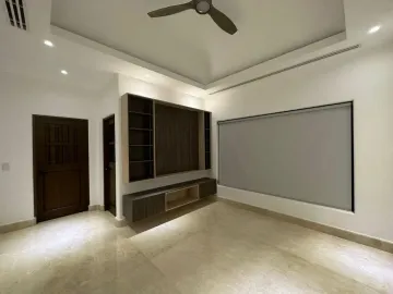 Casa en renta en Zona Valle Poniente, Santiago, Nuevo León