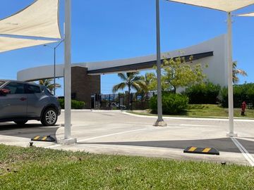 Departamento en renta amueblado en privada torres Bluú en mazatlan