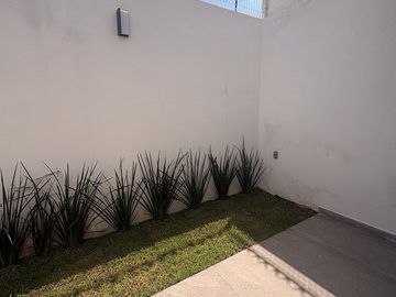 Casa nueva en paisajes del tesoro