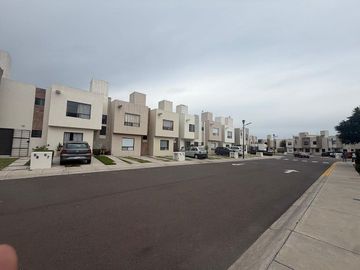 Casa en Venta en Rincones del Marqués