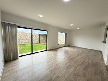 Casa en Venta Fraccionamiento Vista Bosques a 25 min de Santa Fe CDMX
