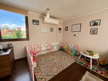 Casa en venta  en PEÑALOLÉN