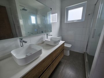 CASA EN PARCELAS SAN VALETÍN