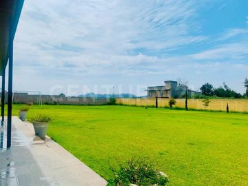 Terreno Con Casa Campestre a la Venta, Carretera Colotlan, Zapopan.