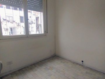 Alquiler Monoambiente Único en Charcas y Anchorena!