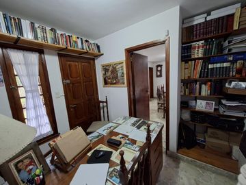 Casa en venta en Gonnet de 3 dormitorios