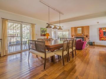 VENTA CASA ESTILO CANADIENSE CON PILETA CLIMATIZADA BARRIO CERRADO LA TRANQUERA PILAR