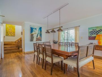 VENTA CASA ESTILO CANADIENSE CON PILETA CLIMATIZADA BARRIO CERRADO LA TRANQUERA PILAR