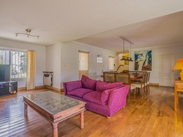 VENTA CASA ESTILO CANADIENSE CON PILETA CLIMATIZADA BARRIO CERRADO LA TRANQUERA PILAR