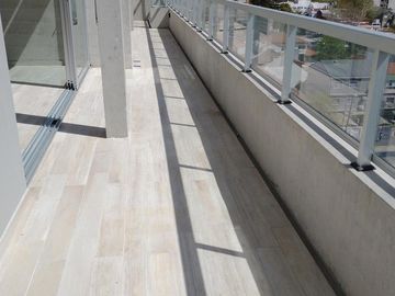 Departamento 2 ambientes a estrenar en Torre de categoría cochera - Barrio Vicente López