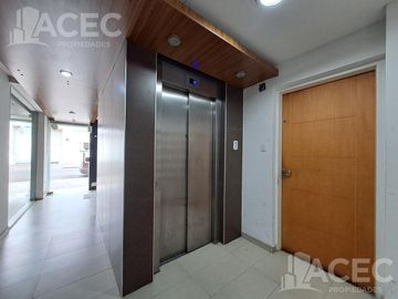 Venta - Departamento amplio - Luis Agote